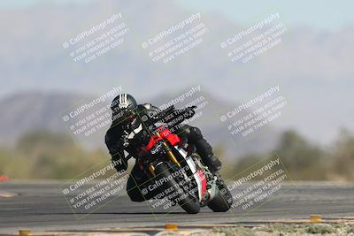 media/Oct-26-2025-Race Pace (Sun) [[c1447ca738]]/Non Verified (1st 20 Minutes of every Hour)/4-Turn 14 (1110am)/